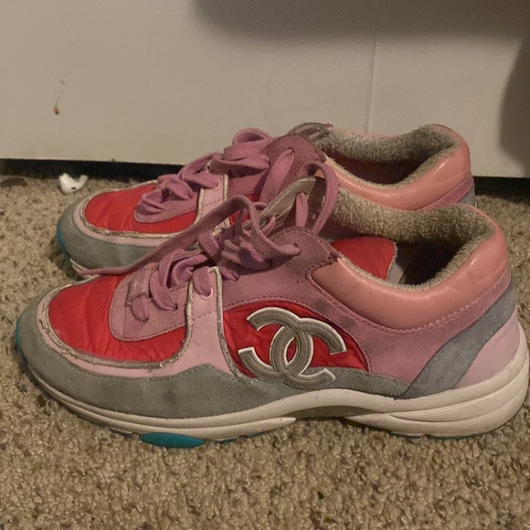 Chanel Sneakers - Picture 3 of 3